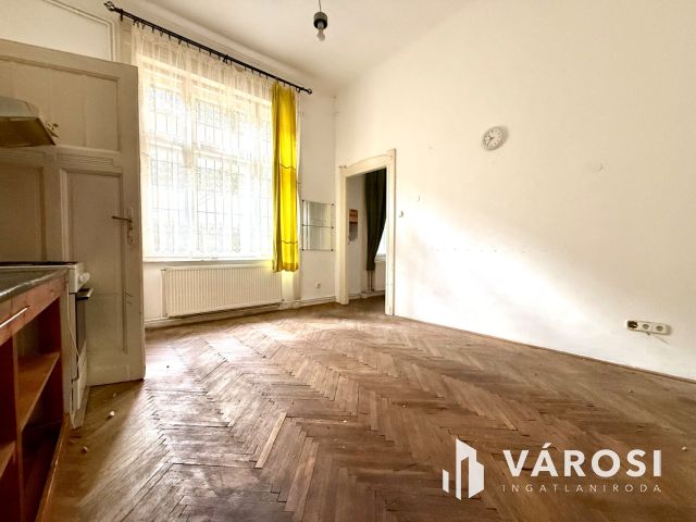 KIVÁLÓ BEFEKTETÉSI LEHETŐSÉG A CORVIN-NEGYED HATÁRÁN