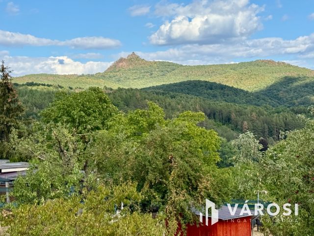 Kercseg dűlőben panorámás nyaraló eladó!